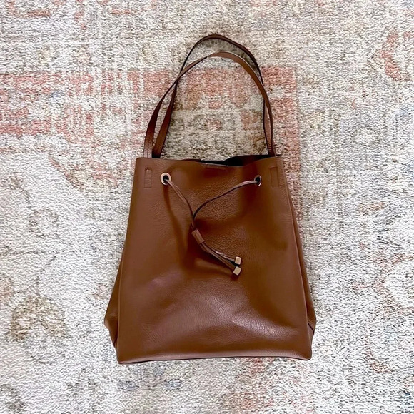 Women’s Target Tote Shoulder Bag Brown Leather Big Hobo Drawstring Large Bucket - Picture 1 of 8